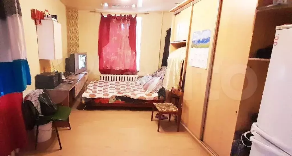 Комната 17,7 м в 4-к., 1/4 эт. - Фото 0