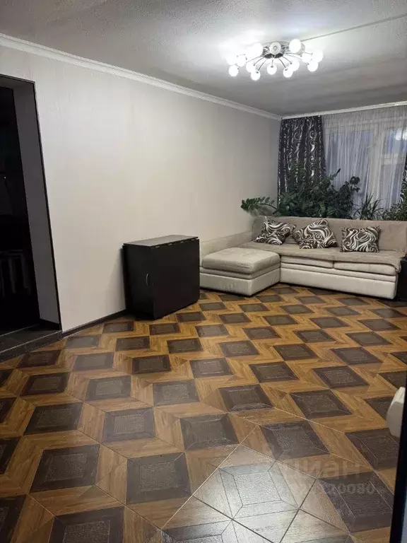 Дом в Саха (Якутия), Якутск ул. Пилотов (200 м) - Фото 2