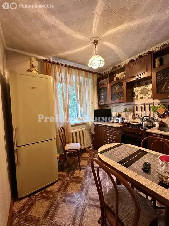 1-комнатная квартира: Кызыл, улица Ленина, 43 (33 м) - Фото 0