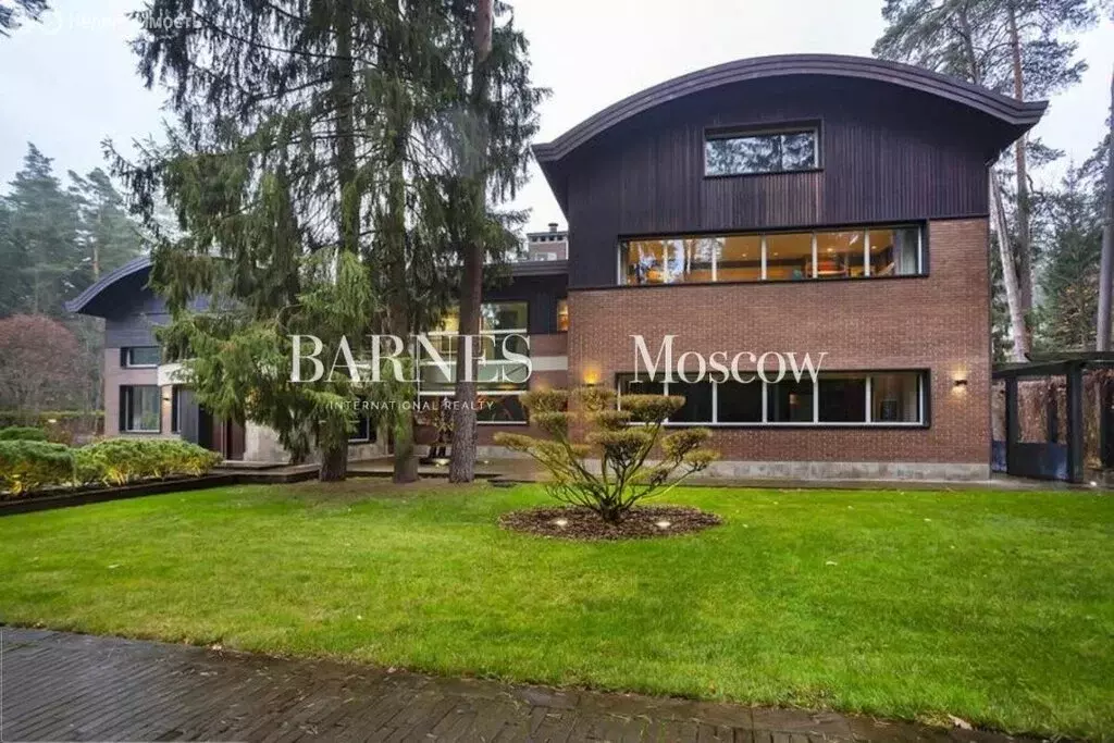 Дом в посёлок Барвиха, Подушкинское шоссе (1400 м) - Фото 1