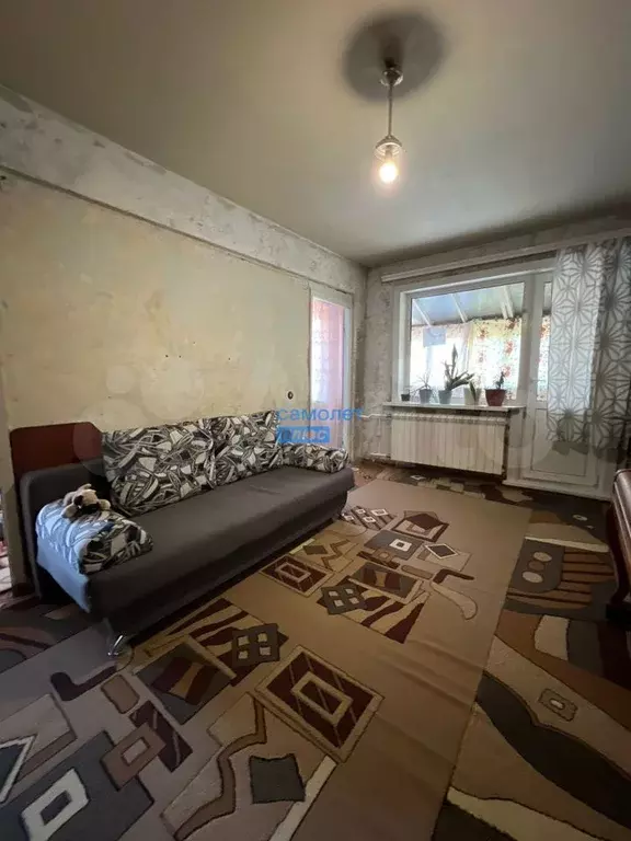 4-к. квартира, 60 м, 5/5 эт. - Фото 1