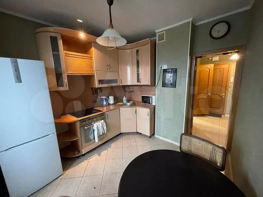 1-к. квартира, 40 м, 7/9 эт. - Фото 1