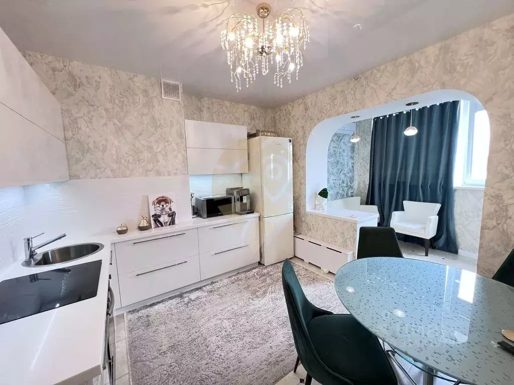 3-к кв. Белгородская область, Старый Оскол Степной мкр, 6 (83.3 м) - Фото 1