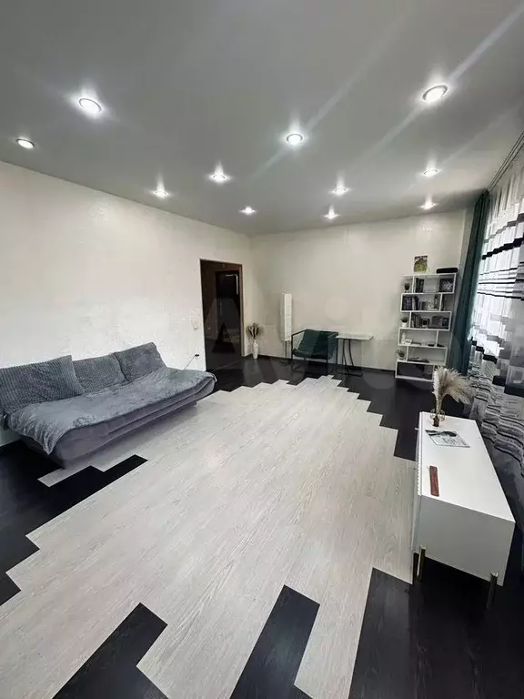 2-к. квартира, 65 м, 2/5 эт. - Фото 0