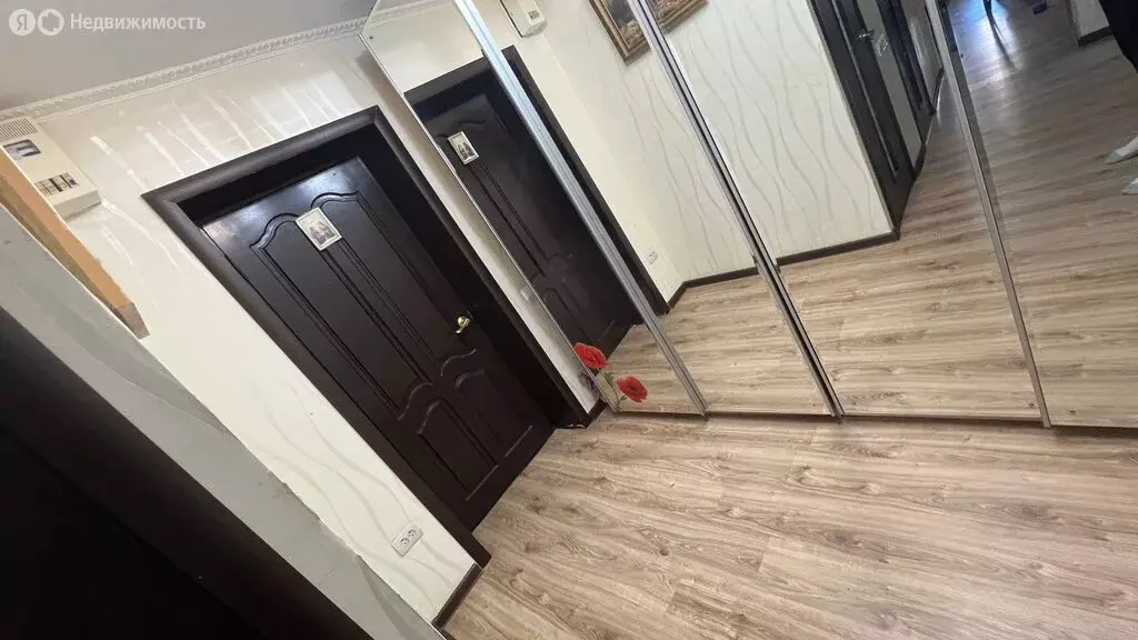 2-комнатная квартира: хутор Лесной, улица Лермонтова (50 м) - Фото 1