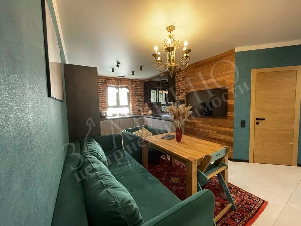 2-к кв. Воронежская область, Воронеж ул. Короленко, 5 (72.3 м) - Фото 1