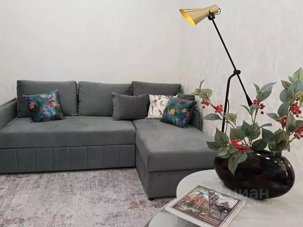 1-к кв. Нижегородская область, Нижний Новгород ул. Дунаева, 8 (50.0 м) - Фото 1