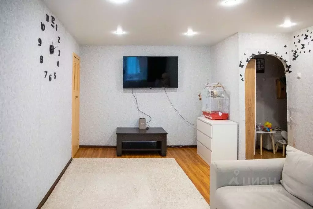 2-к кв. Свердловская область, Екатеринбург ул. Менжинского, 2В (43.0 ... - Фото 1