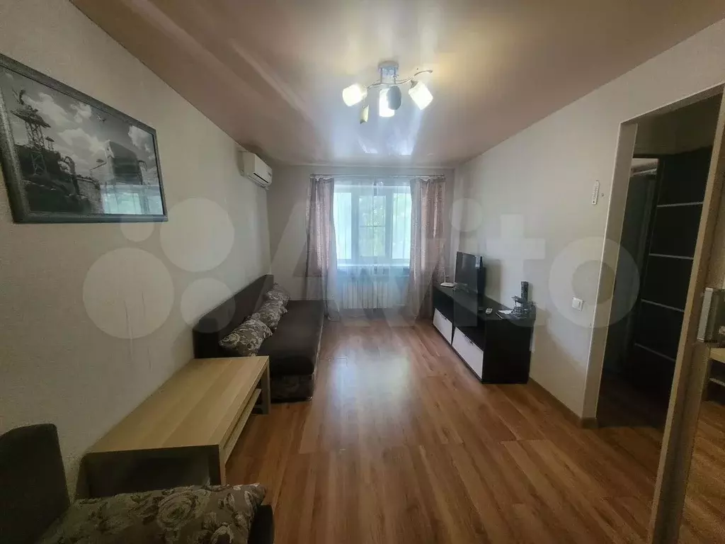 1-к. квартира, 30 м, 2/5 эт. - Фото 0