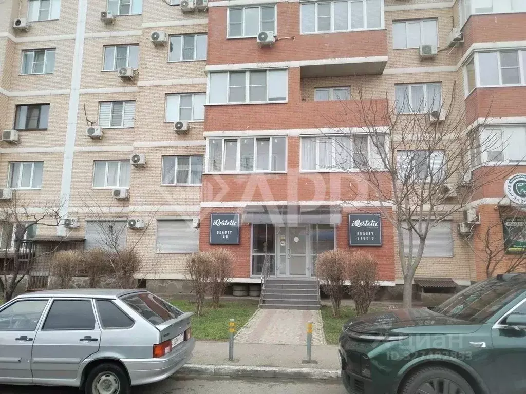 Офис в Краснодарский край, Краснодар ул. Володи Головатого, 172 (190 ... - Фото 1