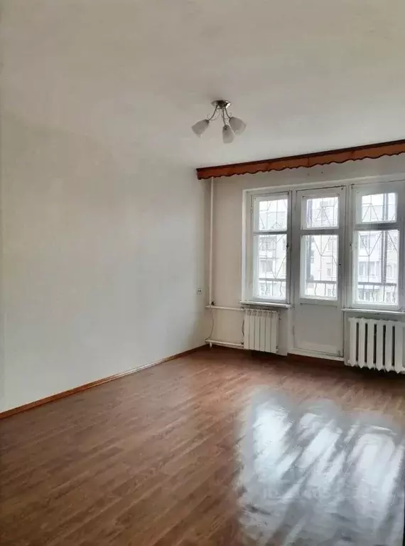 2-к кв. Кемеровская область, Новокузнецк проезд Чекистов, 3 (45.8 м) - Фото 0