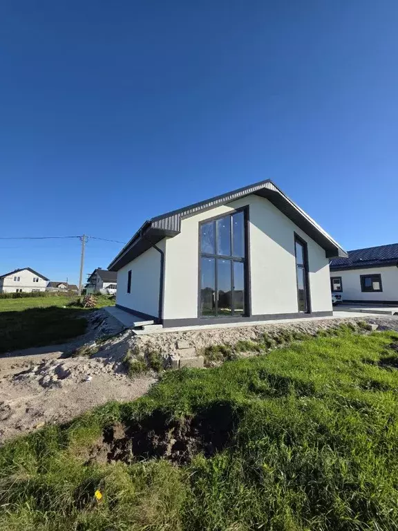 Дом в Калининградская область, Гурьевский муниципальный округ, пос. ... - Фото 1