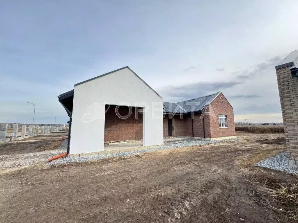 Дом в Тюменская область, Тюменский муниципальный округ, с. Каменка  ... - Фото 0