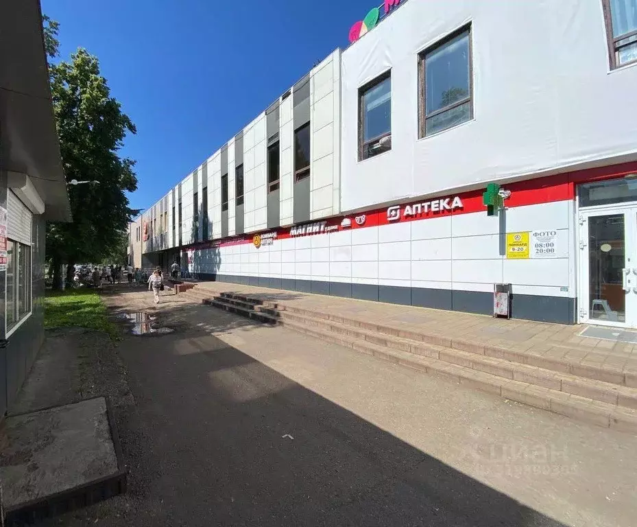 Помещение свободного назначения в Татарстан, Набережные Челны просп. ... - Фото 1