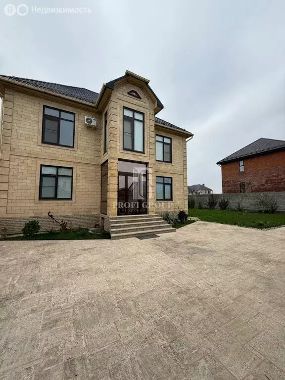 Дом в Махачкала, улица Магомеда Абасова, 10 (340 м) - Фото 1