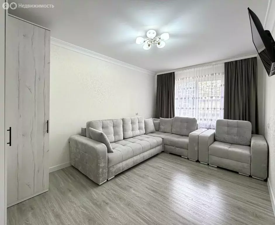 1-комнатная квартира: Нальчик, улица Ю.А. Гагарина, 2А (32 м) - Фото 1