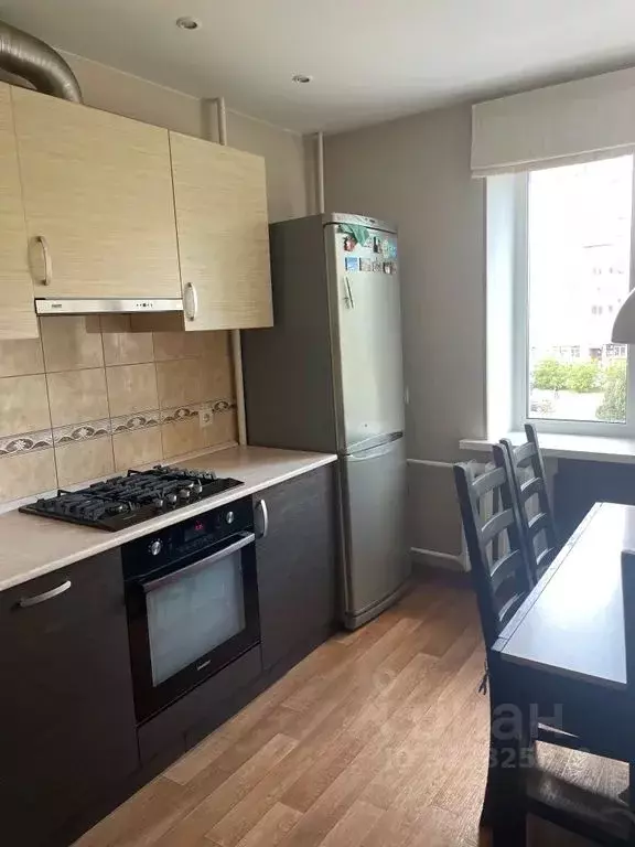 2-к кв. Волгоградская область, Волгоград ул. Хиросимы, 1 (47.0 м) - Фото 1