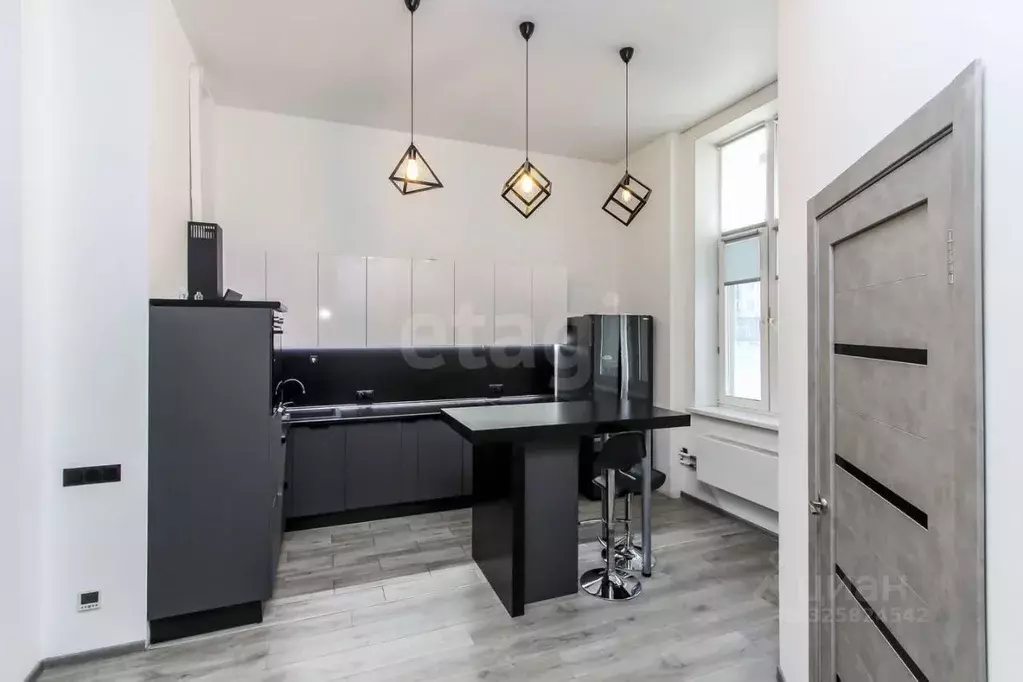 1-к кв. Тюменская область, Тюмень Велижанская ул., 70к1 (43.0 м) - Фото 1