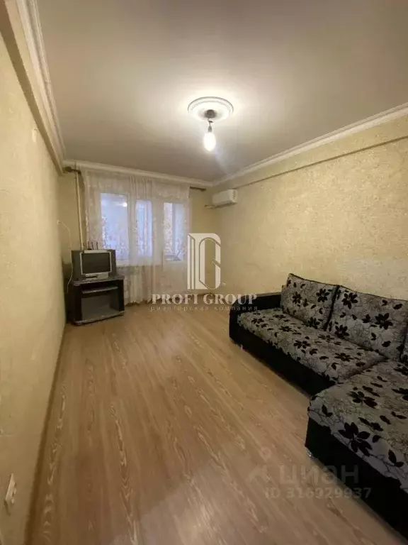 2-к кв. Дагестан, Каспийск ул. Зейнудина Батманова (54.0 м) - Фото 0