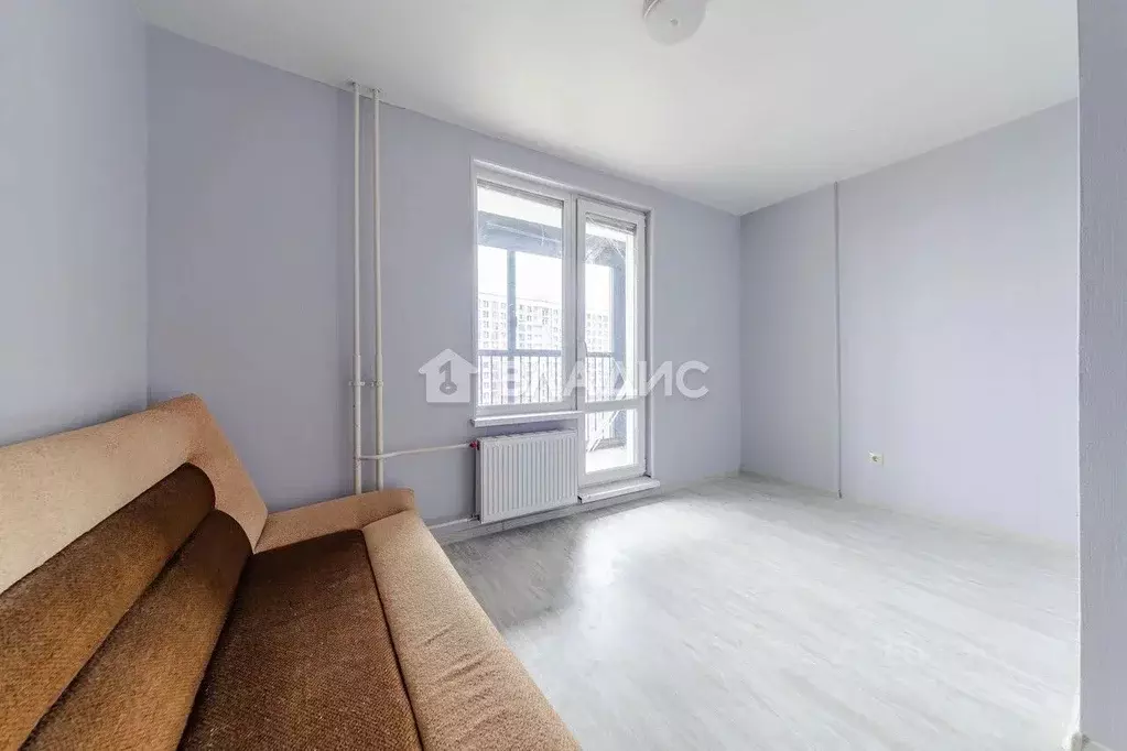 Студия Санкт-Петербург бул. Головнина, 10 (20.0 м) - Фото 1