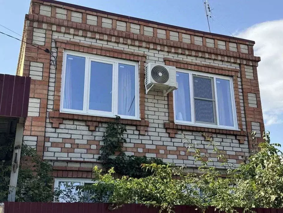 Дом в Адыгея, Тахтамукайский район, Старобжегокайское с/пос, Новая ... - Фото 1