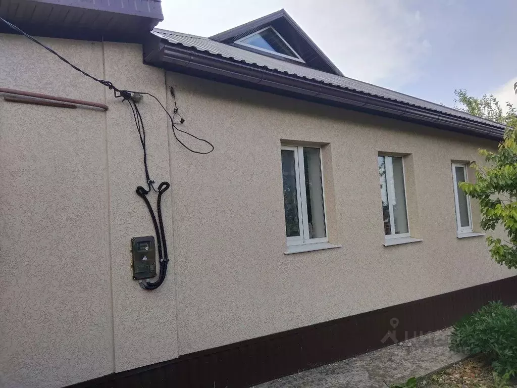 Дом в Белгородская область, Белгородский район, с. Стрелецкое  (97 м) - Фото 1