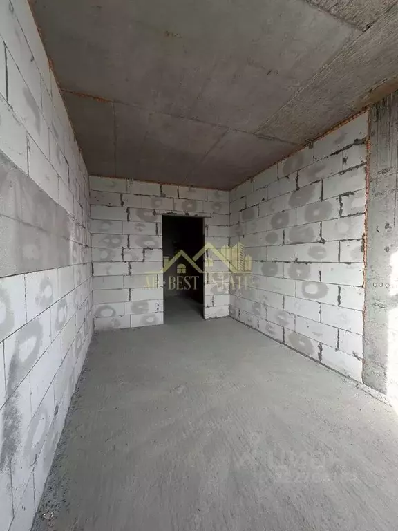 3-к кв. Северная Осетия, Владикавказ ул. Астана Кесаева, 44Вк4 (95.0 ... - Фото 1