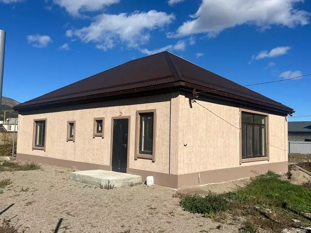 Дом в Ставропольский край, Кисловодск ул. Чехова, 63А (124 м) - Фото 1