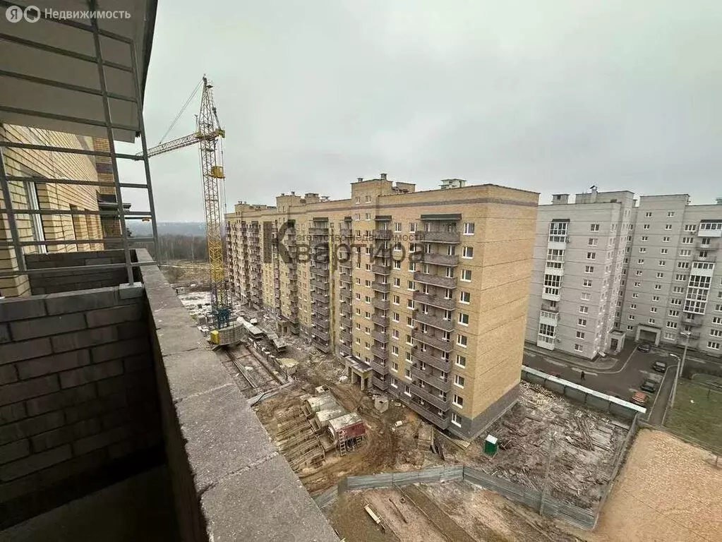 3-комнатная квартира: Смоленск, Краснинское шоссе, 28А (77 м) - Фото 2