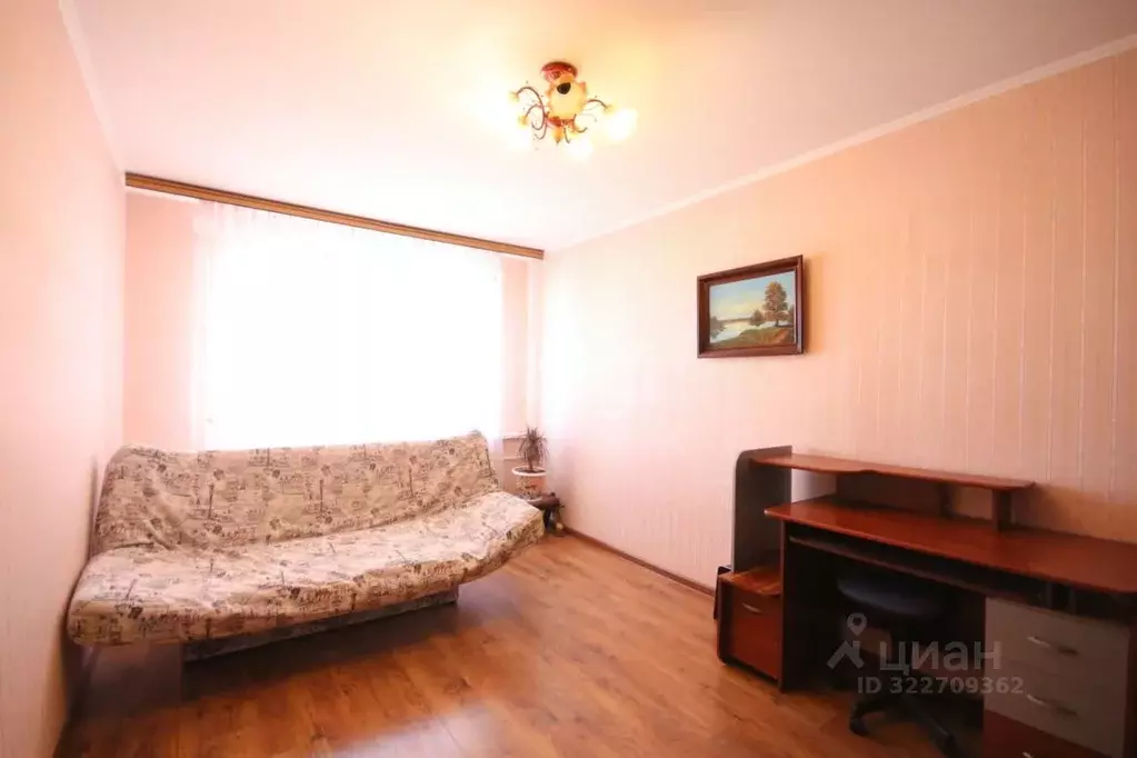 3-к кв. Ямало-Ненецкий АО, Новый Уренгой Советский мкр, 2/3 (64.0 м) - Фото 1