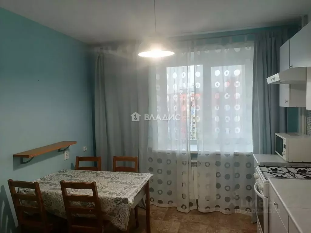 3-к кв. Нижегородская область, Нижний Новгород Народная ул., 50 (67.5 ... - Фото 0