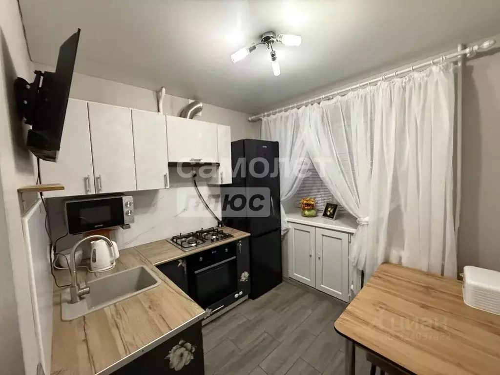 2-к кв. Башкортостан, Уфа просп. Октября, 113 (43.3 м) - Фото 1