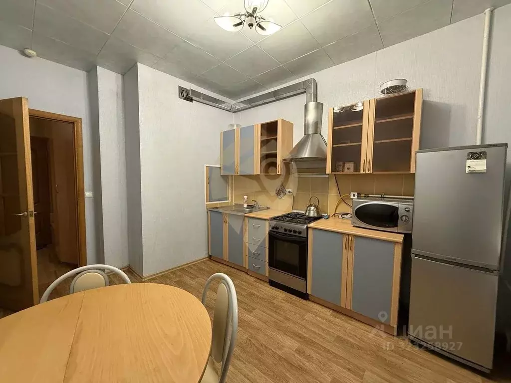 1-к кв. Белгородская область, Старый Оскол Зеленый Лог мкр, 6 (40.0 м) - Фото 2