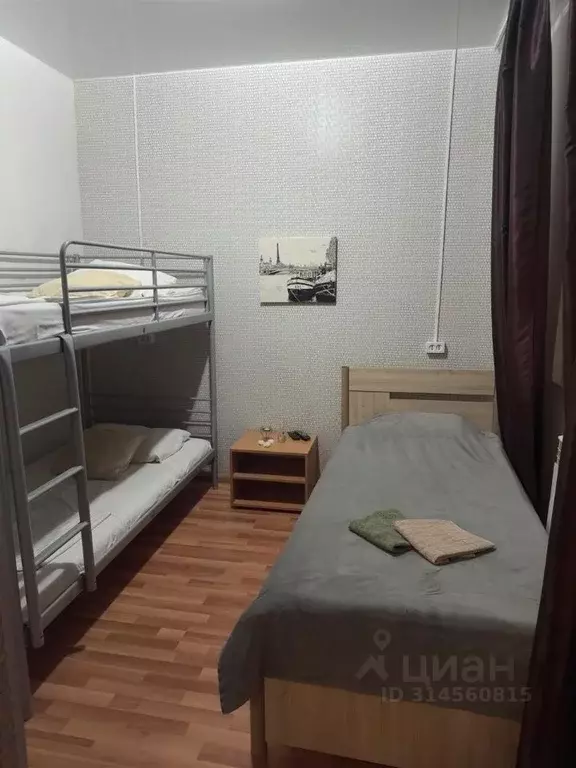 Комната Тюменская область, Тюмень ул. Бабарынка, 1к2 (15.0 м) - Фото 0