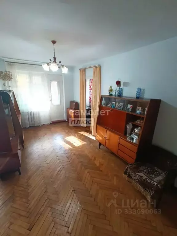 3-к кв. Кабардино-Балкария, Нальчик ул. Мальбахова, 64 (58.0 м) - Фото 1