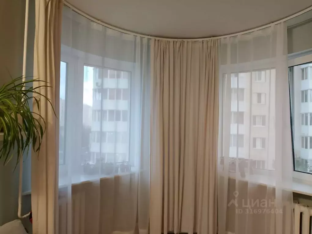 2-к кв. Башкортостан, Уфа ул. Софьи Перовской, 42 (68.0 м) - Фото 2