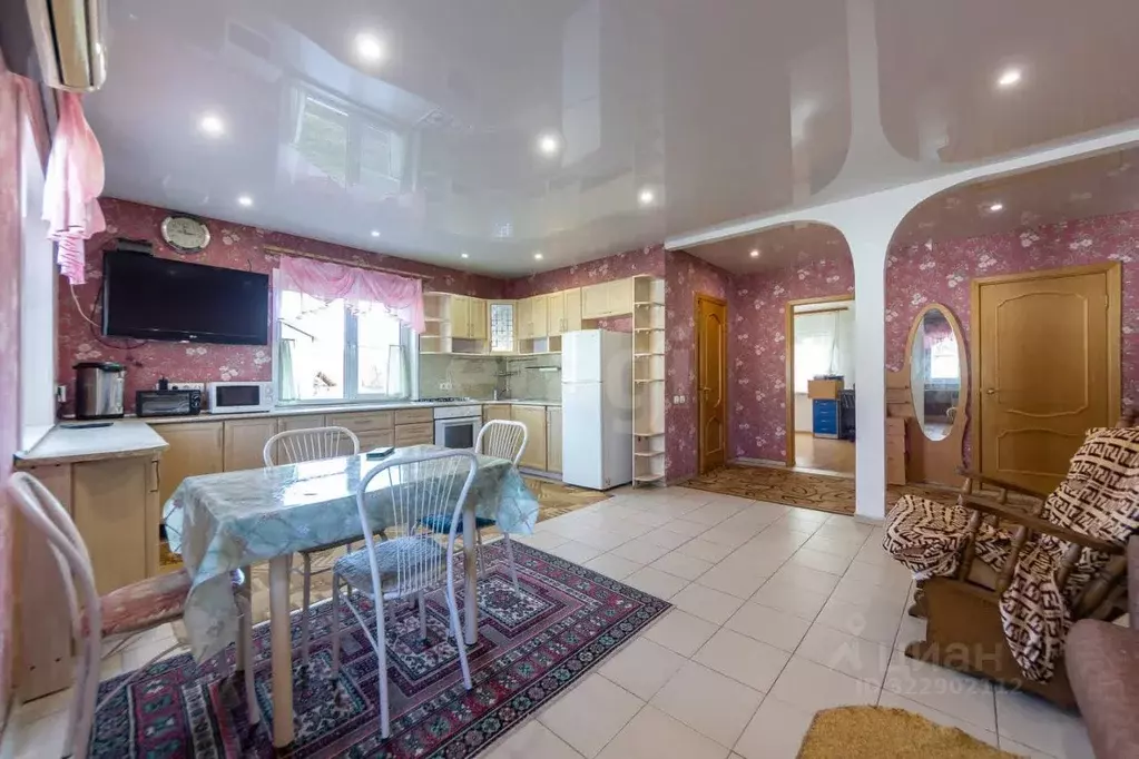 Дом в Хабаровский край, Хабаровский район, с. Сосновка Лесной пер. ... - Фото 1