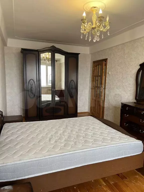 3-к. квартира, 70 м, 9/9 эт. - Фото 0