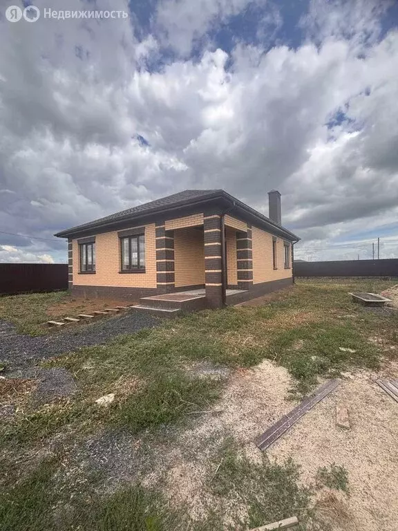 Дом в Новобессергеневка, Урожайная улица (93 м) - Фото 1