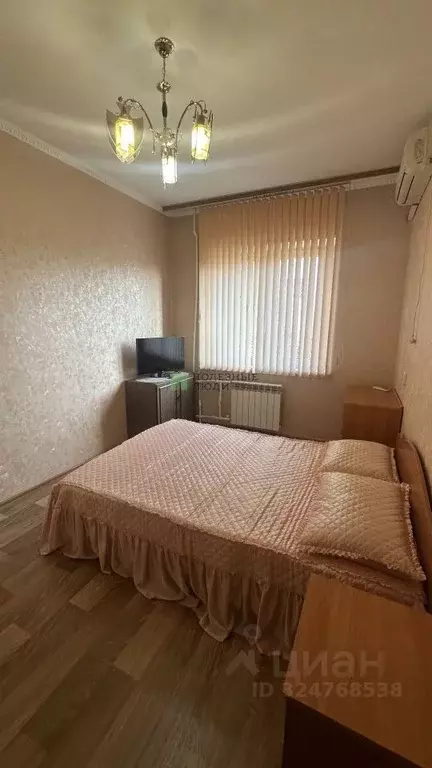 3-к кв. Астраханская область, Астрахань ул. Медиков, 7 (73.6 м) - Фото 2