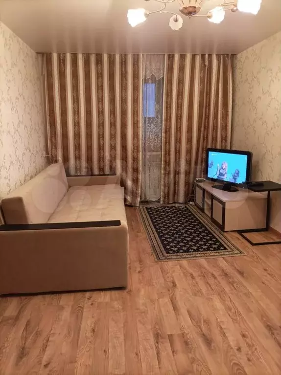 1-к. квартира, 30м, 5/5эт. - Фото 1