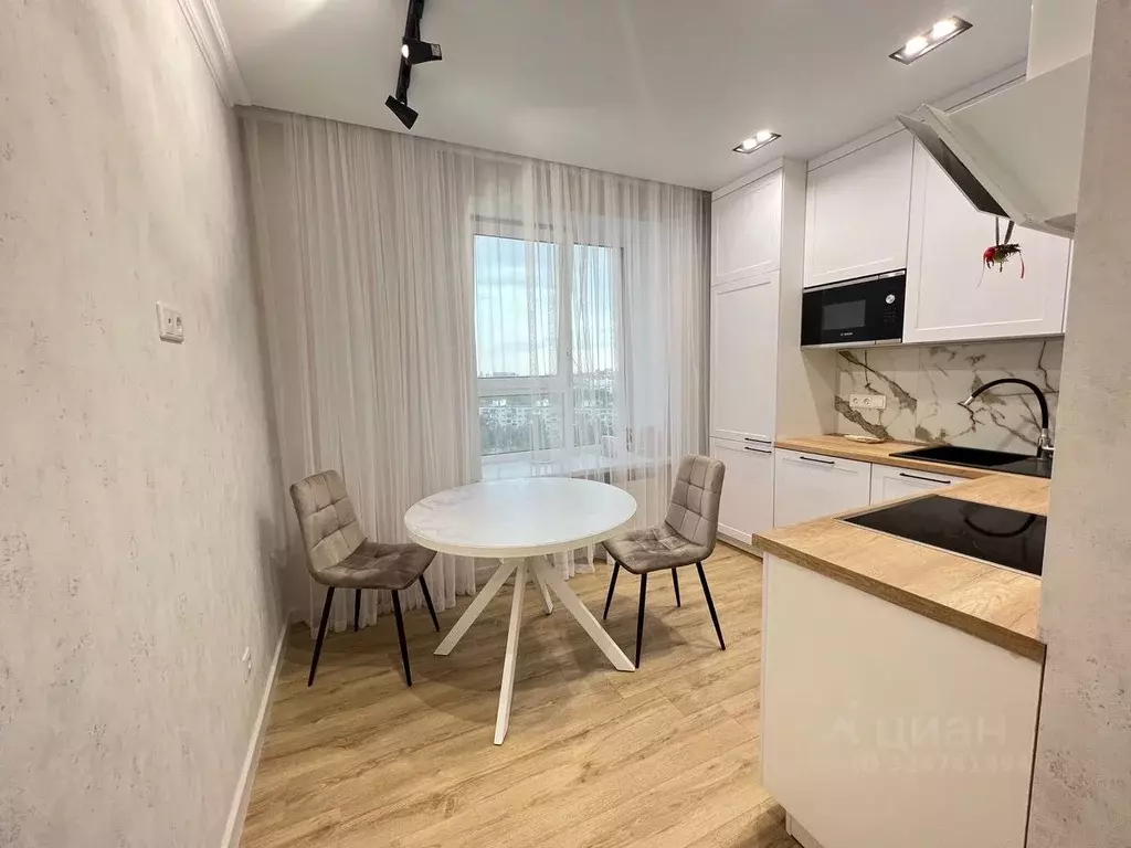 3-к кв. Татарстан, Казань ул. Братьев Касимовых, 35 (65.0 м) - Фото 1