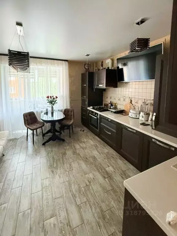 2-к кв. Вологодская область, Череповец ул. Южная, 18 (54.6 м) - Фото 0