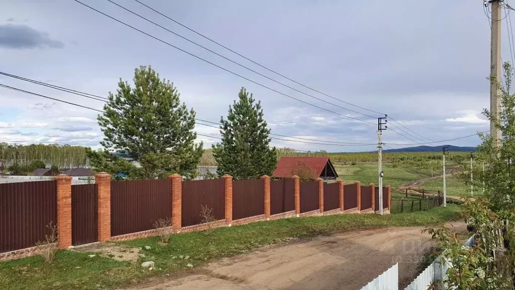 Участок в Иркутская область, Иркутский муниципальный округ, д. ... - Фото 2