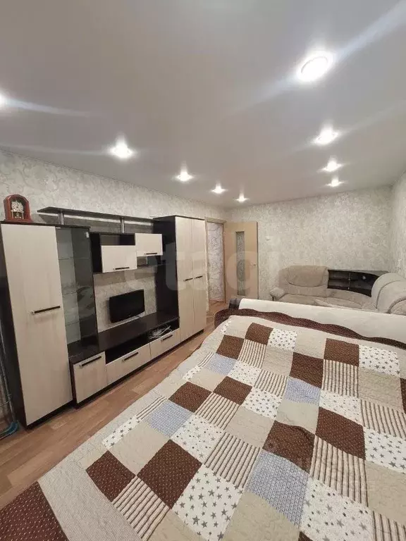 2-к кв. Ханты-Мансийский АО, Нижневартовск ул. Менделеева, 2 (45.1 м) - Фото 1