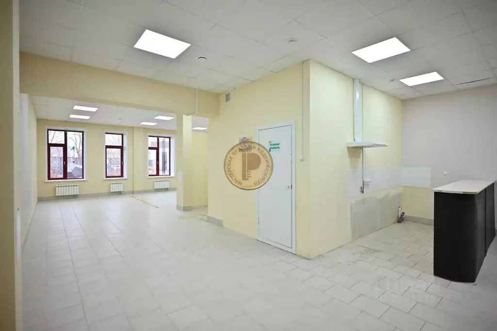 Помещение свободного назначения в Красноярский край, Красноярск Южный ... - Фото 1