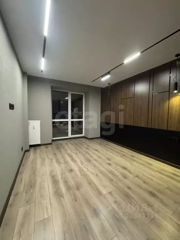 2-к кв. Тюменская область, Тюмень Полевая ул., 105 (68.0 м) - Фото 1