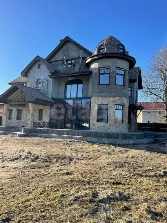 Дом в Санкт-Петербург Сергиево тер., ул. Дмитриевская, 12 (600 м) - Фото 1
