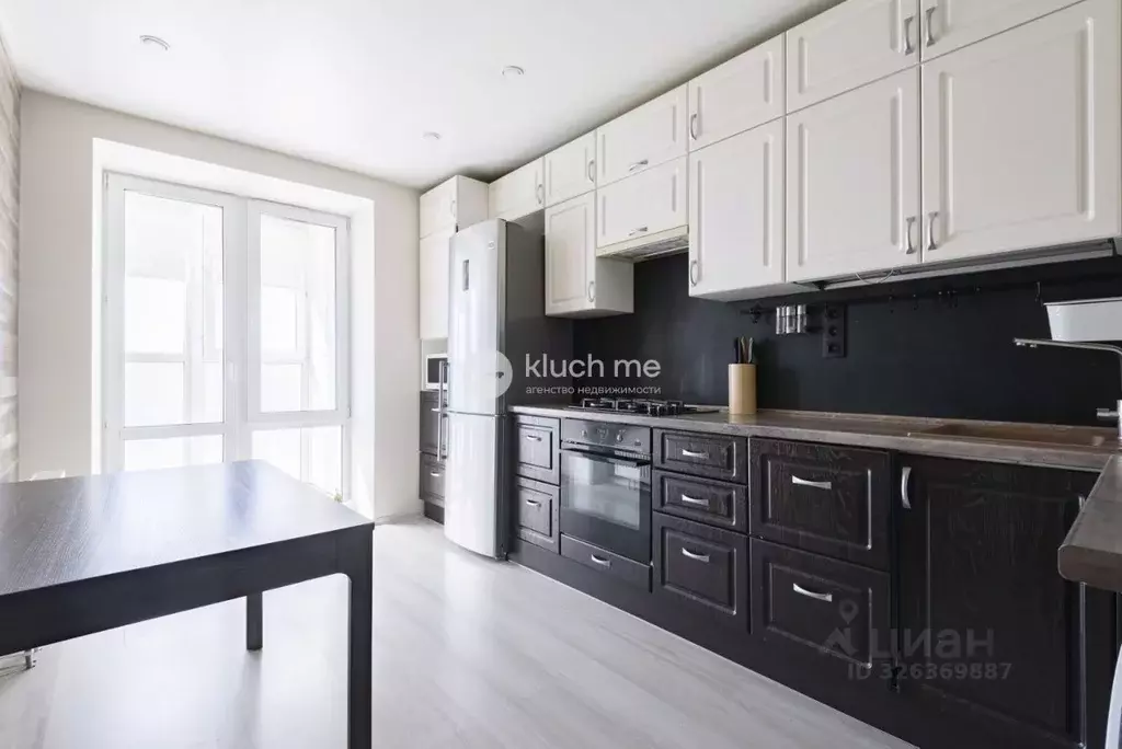 2-к кв. Татарстан, Казань ул. Азата Аббасова, 12 (52.0 м) - Фото 2