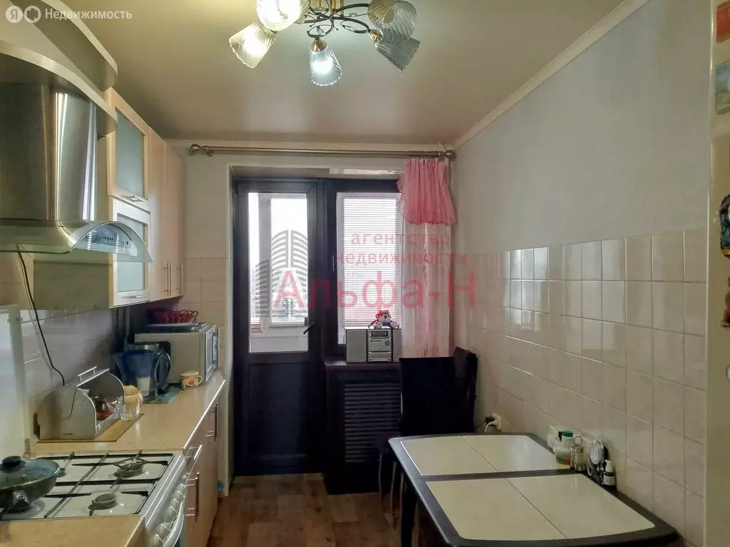 2-комнатная квартира: станица Ессентукская, улица Гагарина, 7В (50 м) - Фото 2